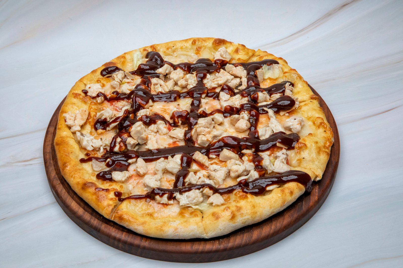 BBQ Toyuq Pizza